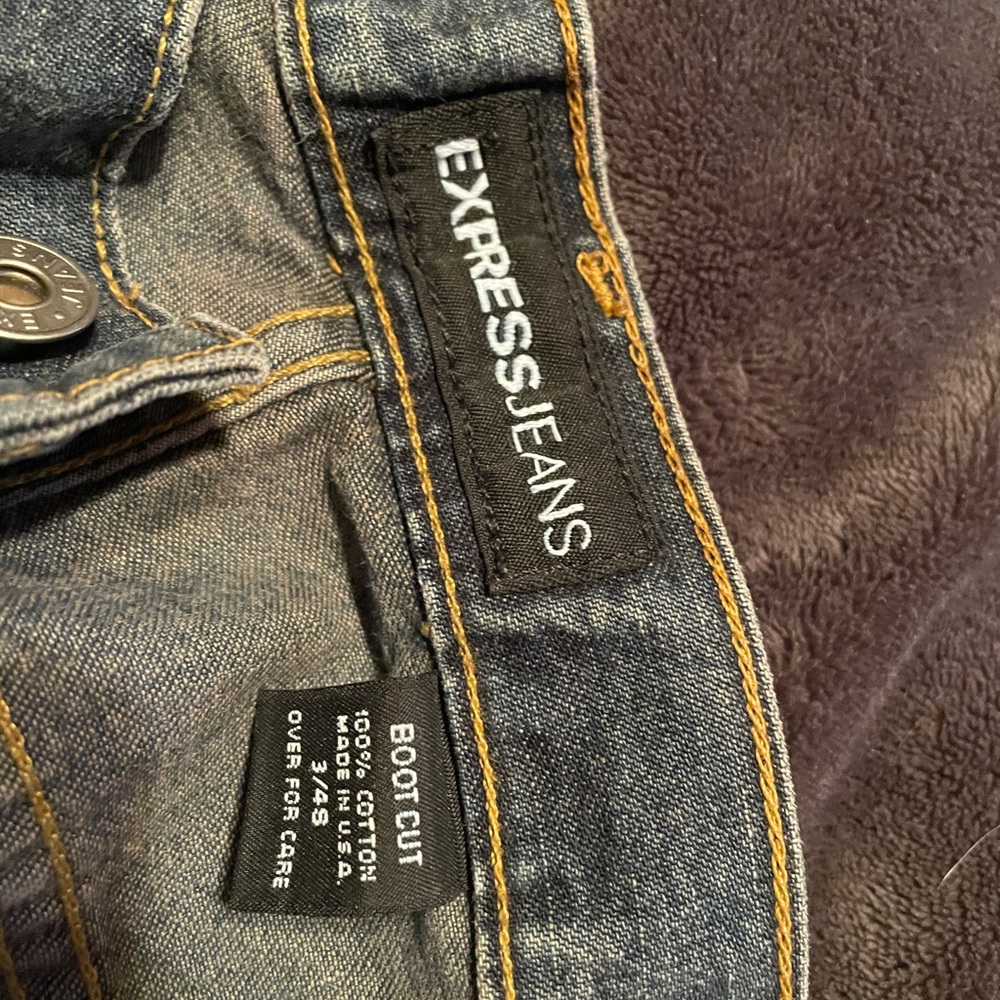 Express Jeans 3/4 Bootcut - Picture 2 of 4